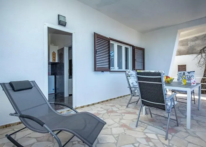 Uvala Scott Silvija * קראליביצה